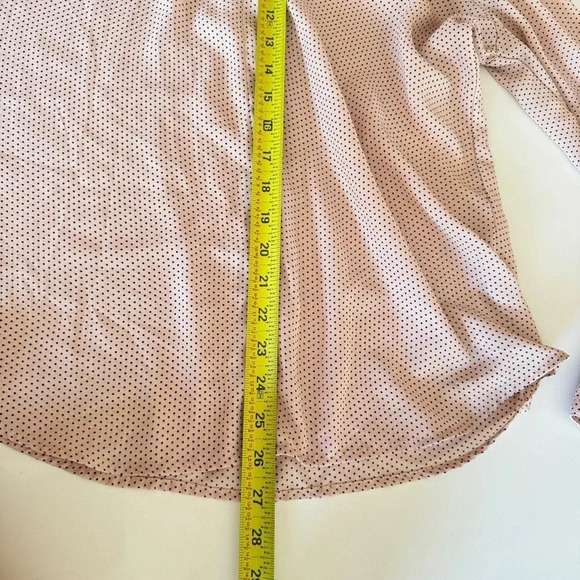 Adrianna Papell || Pink Polka Dot Satin Covered Button BlouseTop Small - Picture 10 of 11